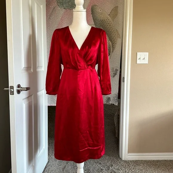 NWOT Table eight silk dress size 16 - Picture 1 of 4